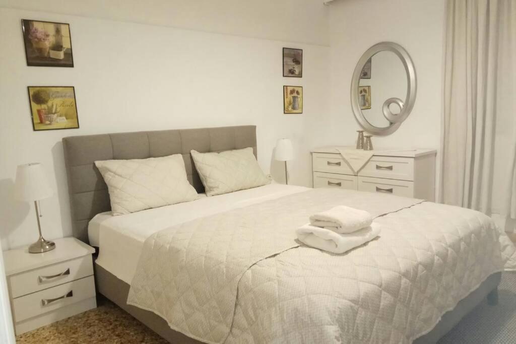 Central Town House 60M2**** Pire Dış mekan fotoğraf